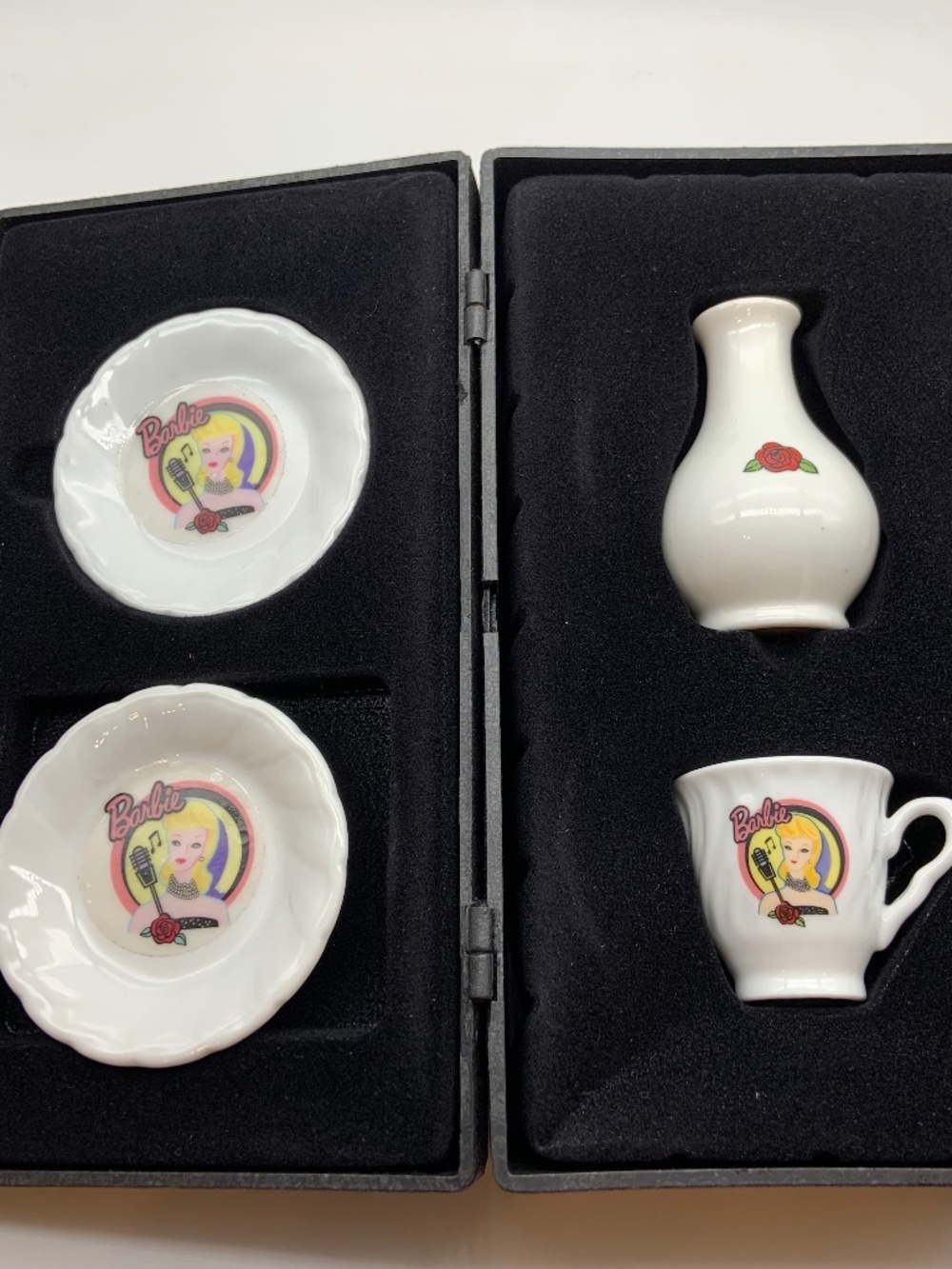 Vintage Chilton Toys Barbie Retro Ceramic Tea Set 4 Pieces & Case